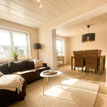 Gemuetliche Ferienwohnung In Der Eifel - Naehe Mosel Bausendorf エクステリア 写真